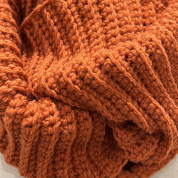 Handmade Infinity Scarf - Picture 2 of 4